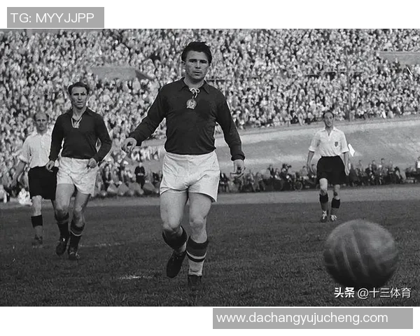 世界足球历史上最难防守的球星是谁 揭秘顶级球员的不可思议技巧