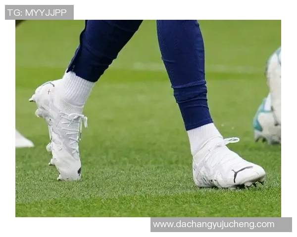 彪马足球鞋代言球星实力解析及其在足球界的影响力 彪马足球鞋代言球星实力解析及其在足球界的影响力